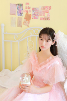 我征服了同学的漂亮老婆